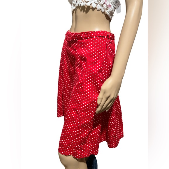 3️⃣/$25 CUTEST H&M skirt - Picture 2 of 6